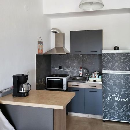 Varka Apartment Makrygialos Buitenkant foto