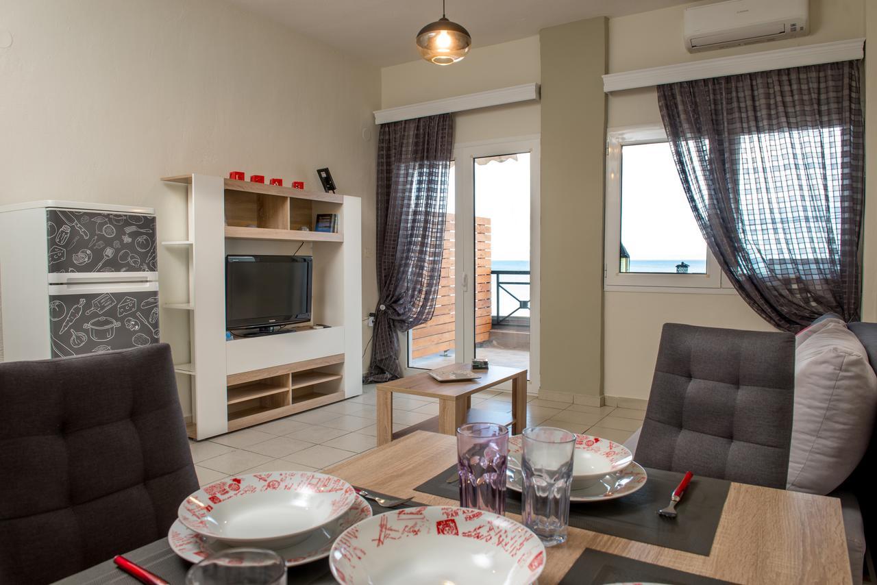 Varka Apartment Makrygialos Buitenkant foto