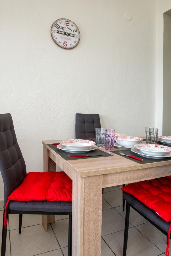 Varka Apartment Makrygialos Buitenkant foto